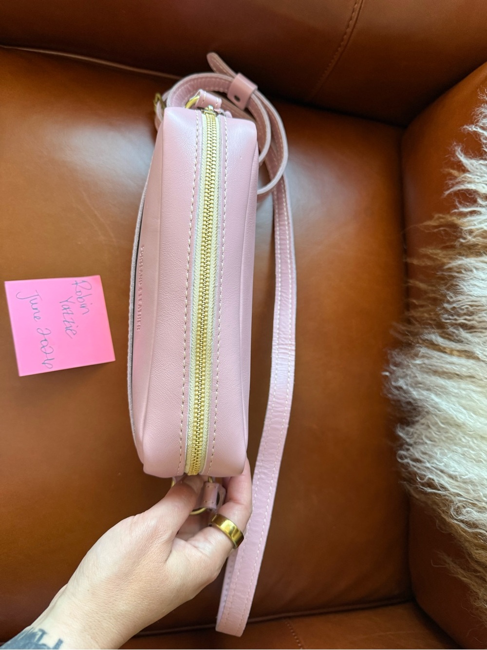 Portland Leather Goods Vintage Pink Large Camera Bag - Picture 3 of 6